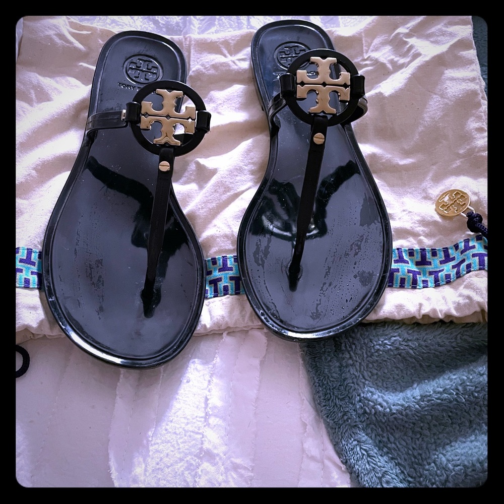 Tory Burch like new sandals size 7